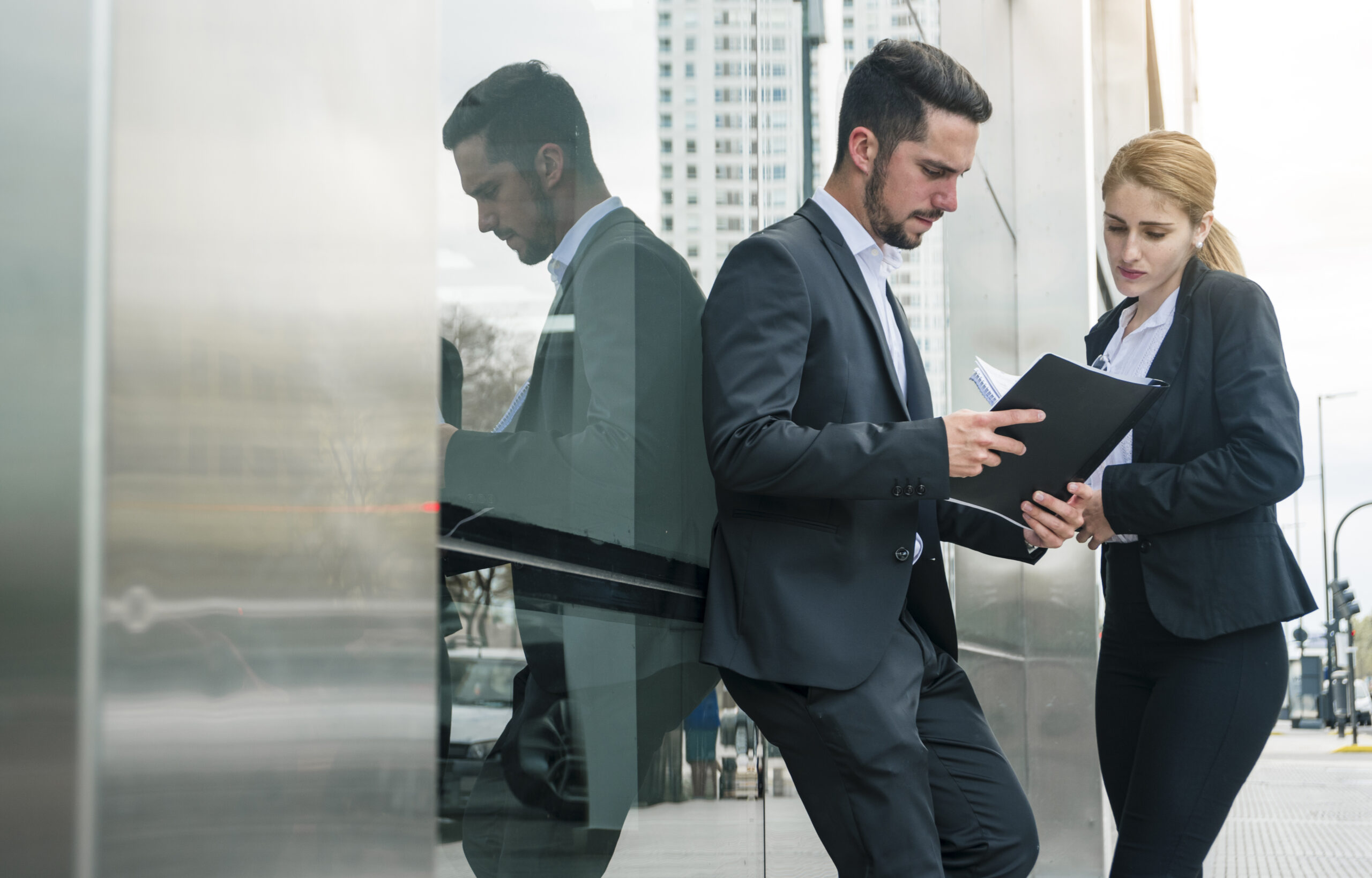 O escritório cresceu. Mas por que o financeiro ainda depende de você?